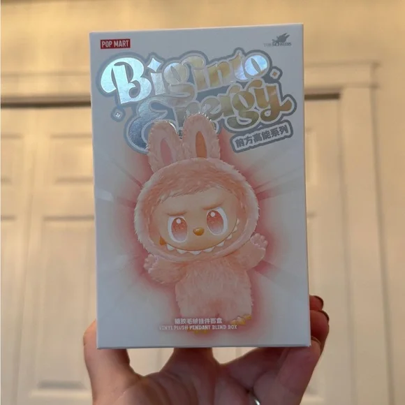 Happiness Big Into Energy Labubu / Popmart - Picture 2 of 5